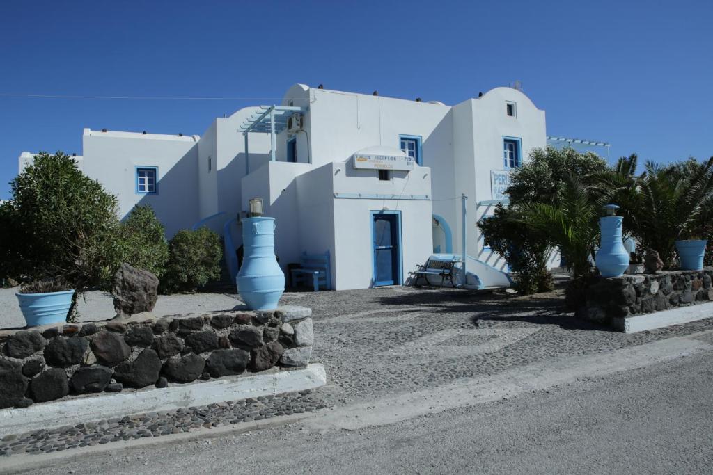 Studios Apartments Perivolos Exterior photo