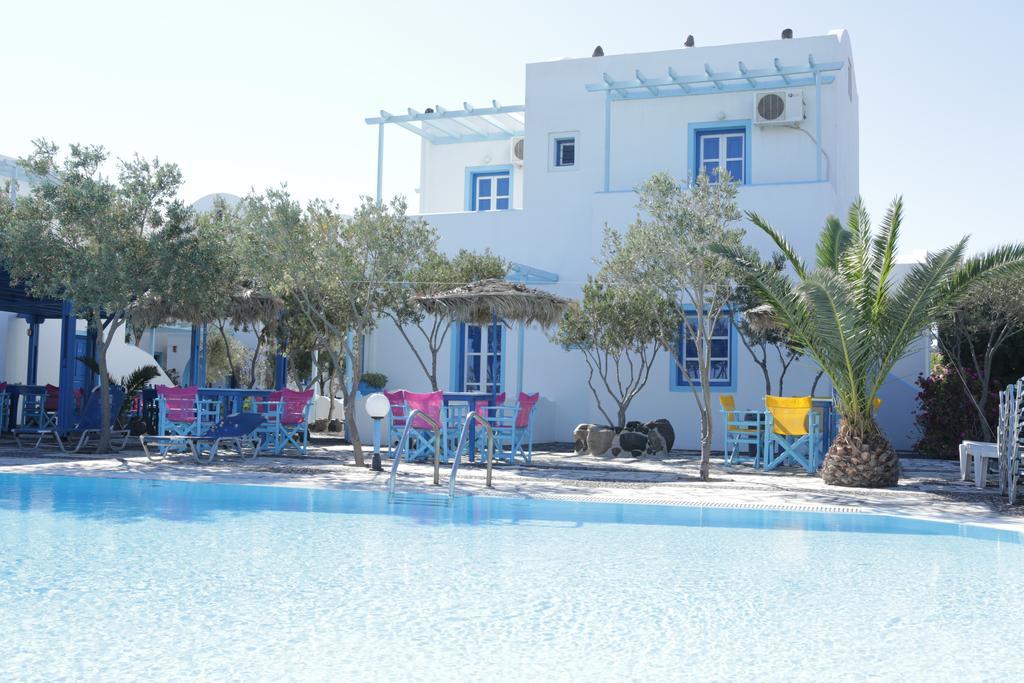 Studios Apartments Perivolos Exterior photo